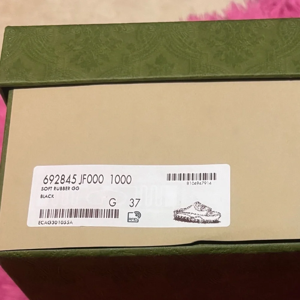 Gucci Interlocking G Logo Black Platform Slides